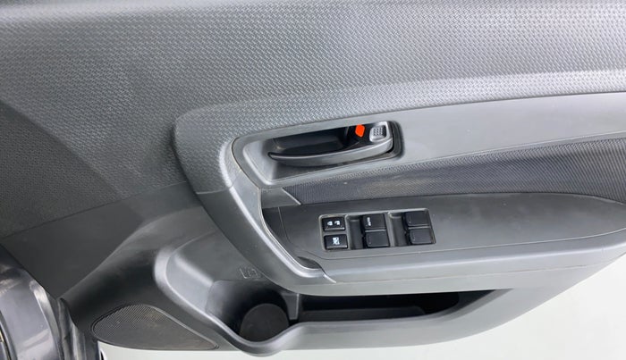 2016 Maruti Vitara Brezza VDI, Diesel, Manual, 57,680 km, Driver Side Door Panels Control