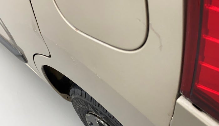 2015 Maruti Wagon R 1.0 LXI CNG, CNG, Manual, 27,541 km, Left quarter panel - Slightly dented