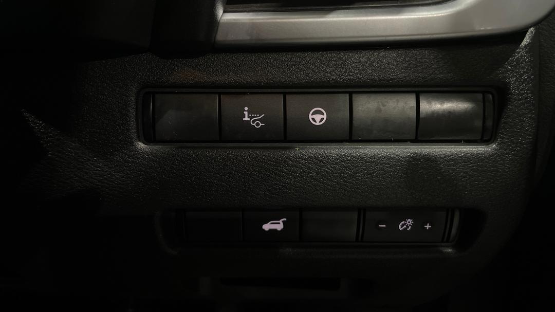 2022 Nissan X-trail Ti-l (4WD), Automatic, 54121 km, Utility Switches/Buttons