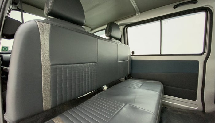 2016 Maruti OMNI E 8 STR, Petrol, Manual, 31,160 km, Right Side Rear Door Cabin