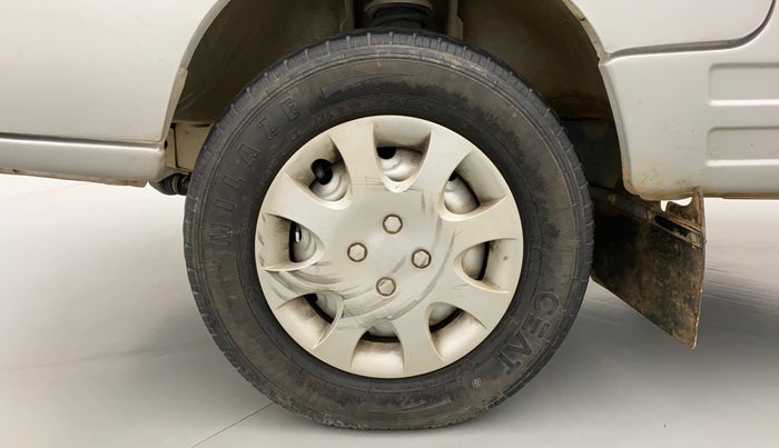 2016 Maruti OMNI E 8 STR, Petrol, Manual, 31,160 km, Left Front Wheel