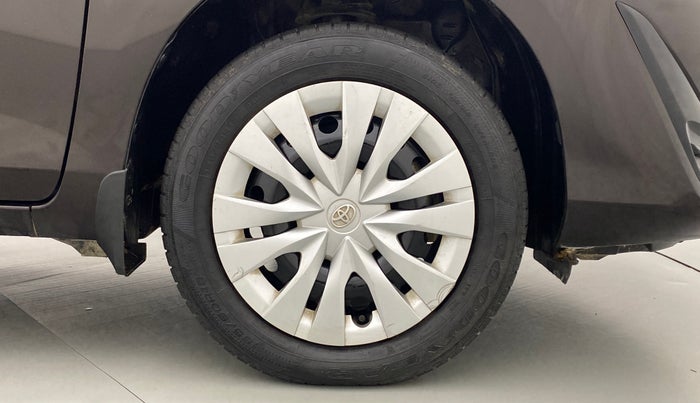 2018 Toyota YARIS J MT, Petrol, Manual, 24,724 km, Right Front Wheel