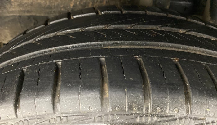 2018 Toyota YARIS J MT, Petrol, Manual, 24,724 km, Left Rear Tyre Tread