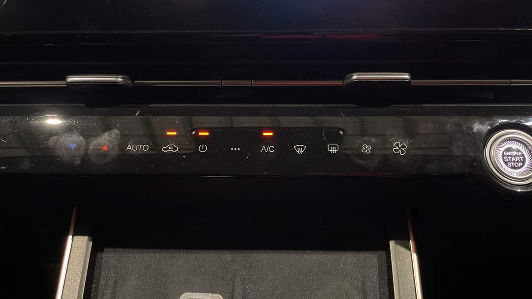 2024 Chery Omoda 5 Bx (basic Version), Automatic, 31980 km, Utility Switches/Buttons