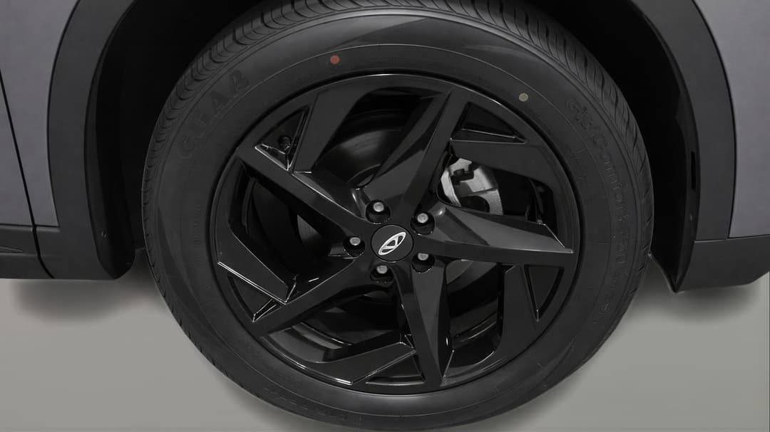 2024 Chery Omoda 5 Bx (basic Version), Automatic, 31980 km, Right Front Wheel
