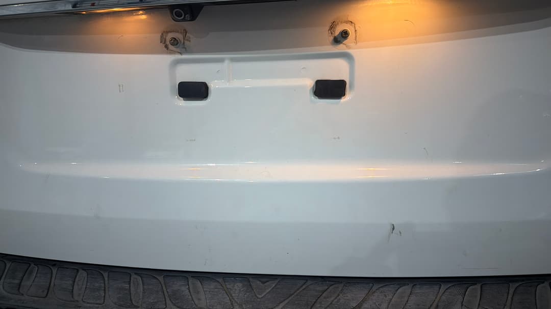 2017 Hyundai Iload 3s Liftback, Automatic, 124920 km, Boot / Tailgate Boot Lid Scratch
