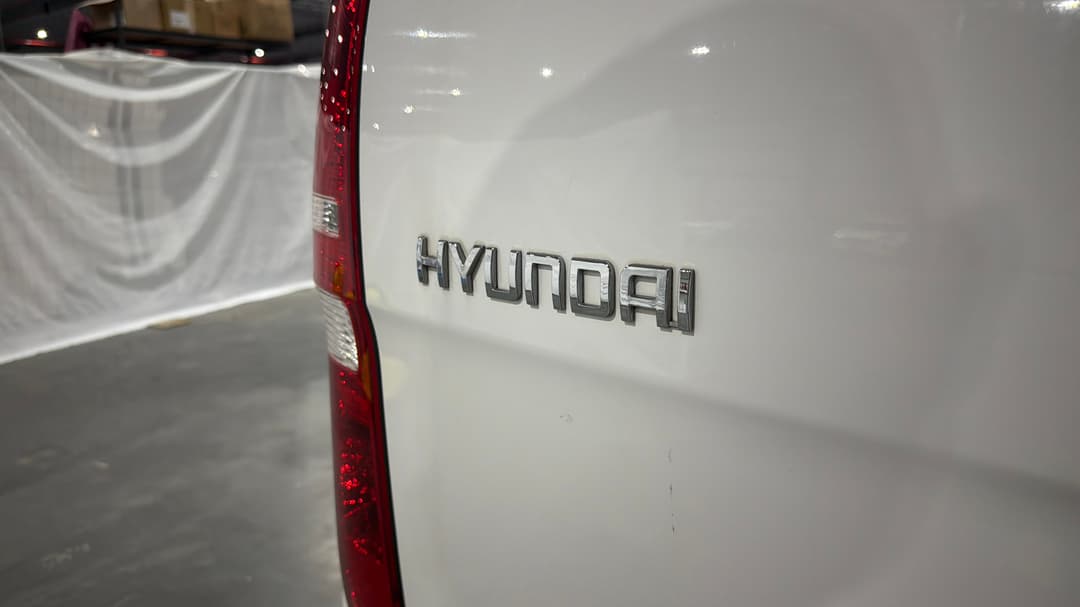 2017 Hyundai Iload 3s Liftback, Automatic, 124920 km, Badge (Boot Left Side)