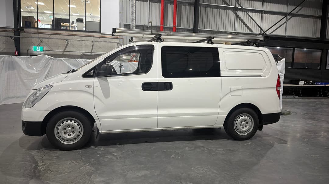 2017 Hyundai Iload 3s Liftback, Automatic, 124920 km, Left Side View