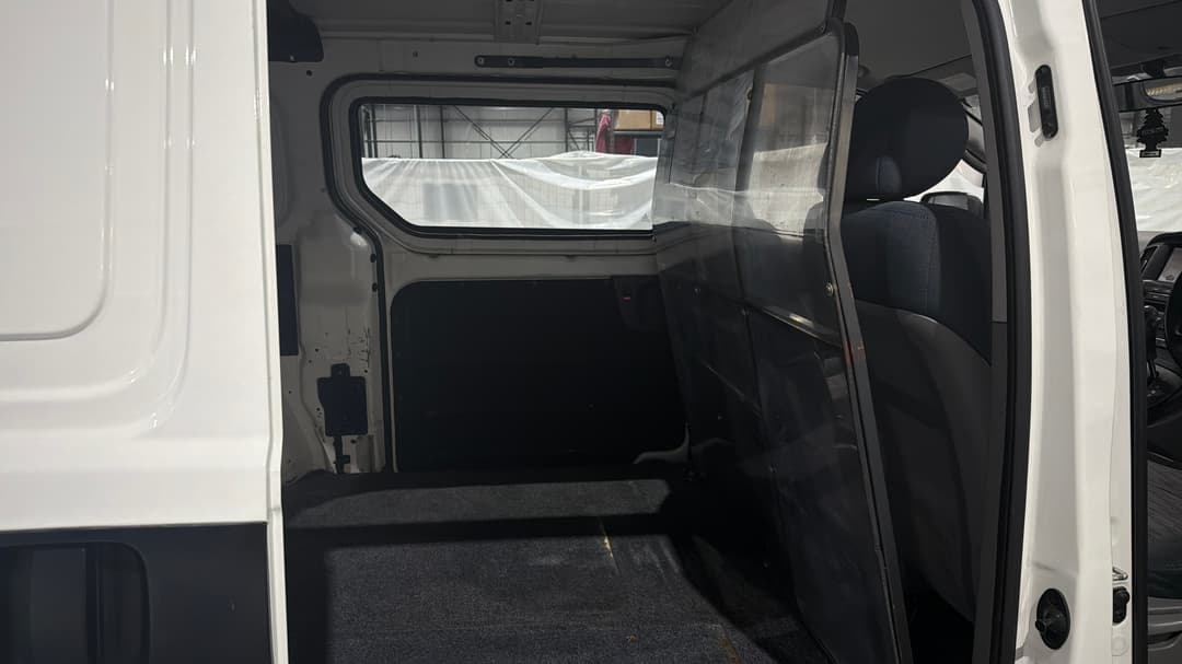 2017 Hyundai Iload 3s Liftback, Automatic, 124920 km, Right Side Rear Door Cabin View
