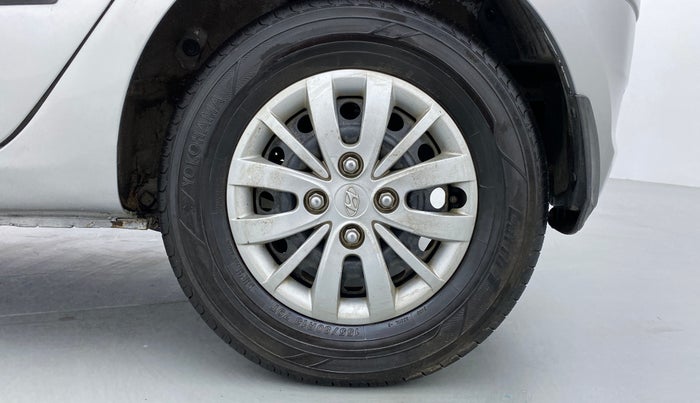 2014 Hyundai i10 SPORTZ 1.1 IRDE2, Petrol, Manual, 60,174 km, Left Rear Wheel