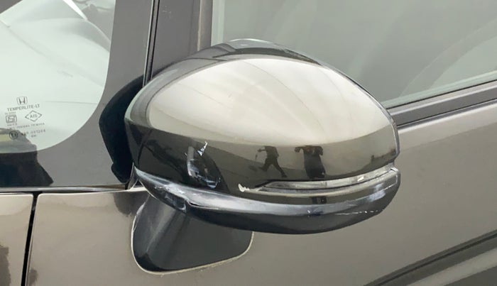 2017 Honda WR-V 1.2L I-VTEC VX MT, Petrol, Manual, 51,064 km, Left rear-view mirror - Cover has minor damage