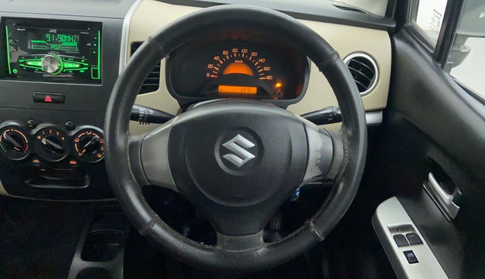 2018 Maruti Wagon R 1.0 LXI CNG, CNG, Manual, 69,967 km, Steering Wheel Close Up