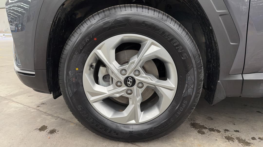 2023 Hyundai Tucson (FWD), Automatic, 67294 km, Left Front Wheel