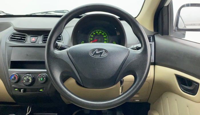 2017 Hyundai Eon D LITE PLUS, Petrol, Manual, 22,152 km, Steering Wheel Close Up