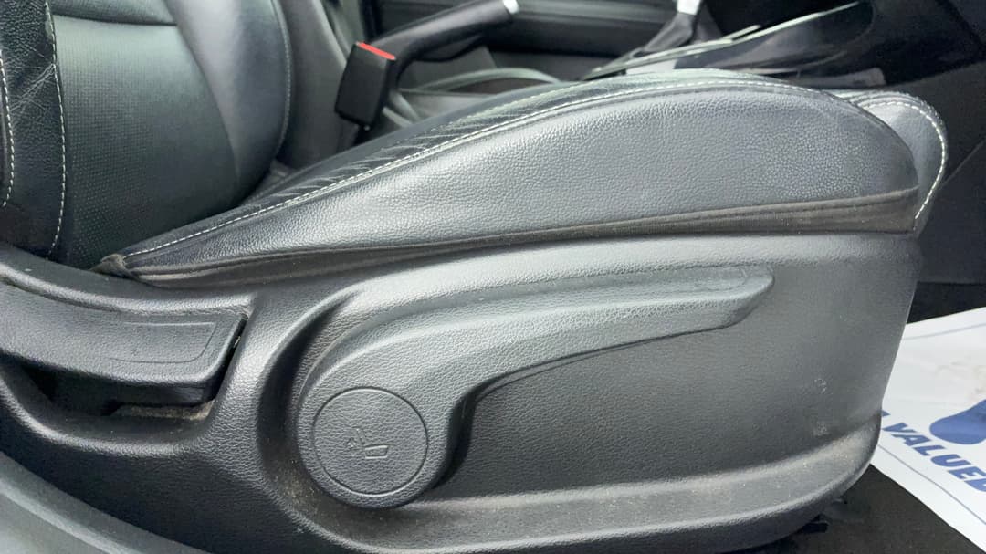 2019 Kia Cerato Sport+ Safety Pack, Automatic, 80721 km, Drivers Side Adjustment Panel