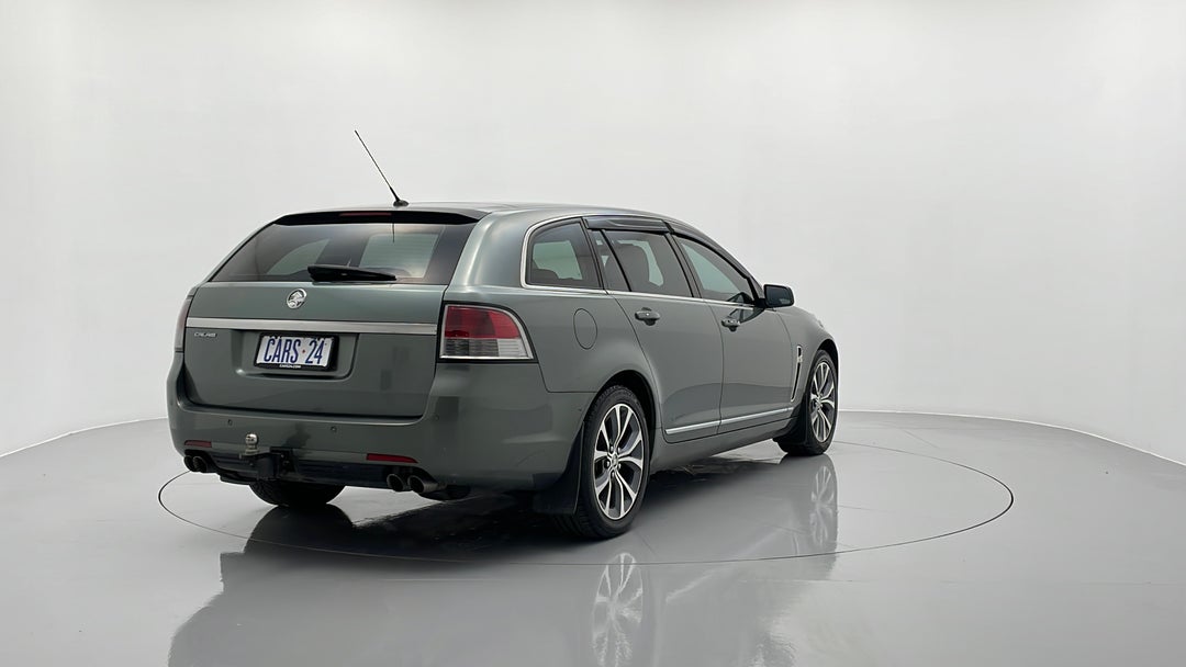 Right Back Diagonal (45- Degree) View