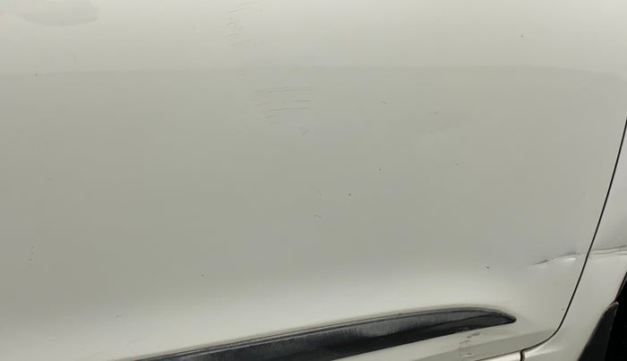 2018 Hyundai Elite i20 ASTA 1.2 (O), Petrol, Manual, 19,598 km, Driver-side door - Slightly dented