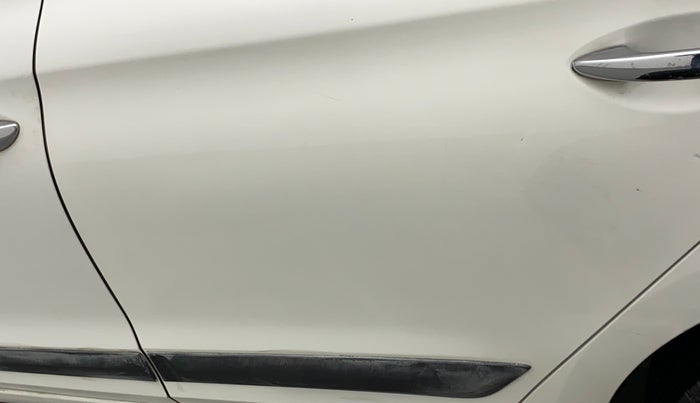 2018 Hyundai Elite i20 ASTA 1.2 (O), Petrol, Manual, 19,598 km, Rear left door - Slightly dented