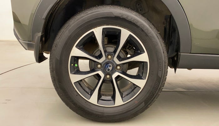 2020 Tata NEXON XZA PLUS PETROL DUAL TONE, Petrol, Automatic, 59,205 km, Right Rear Wheel