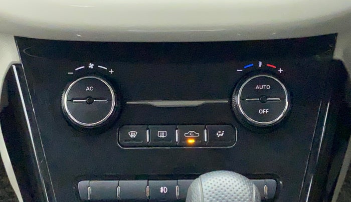 2020 Tata NEXON XZA PLUS PETROL DUAL TONE, Petrol, Automatic, 59,205 km, Automatic Climate Control