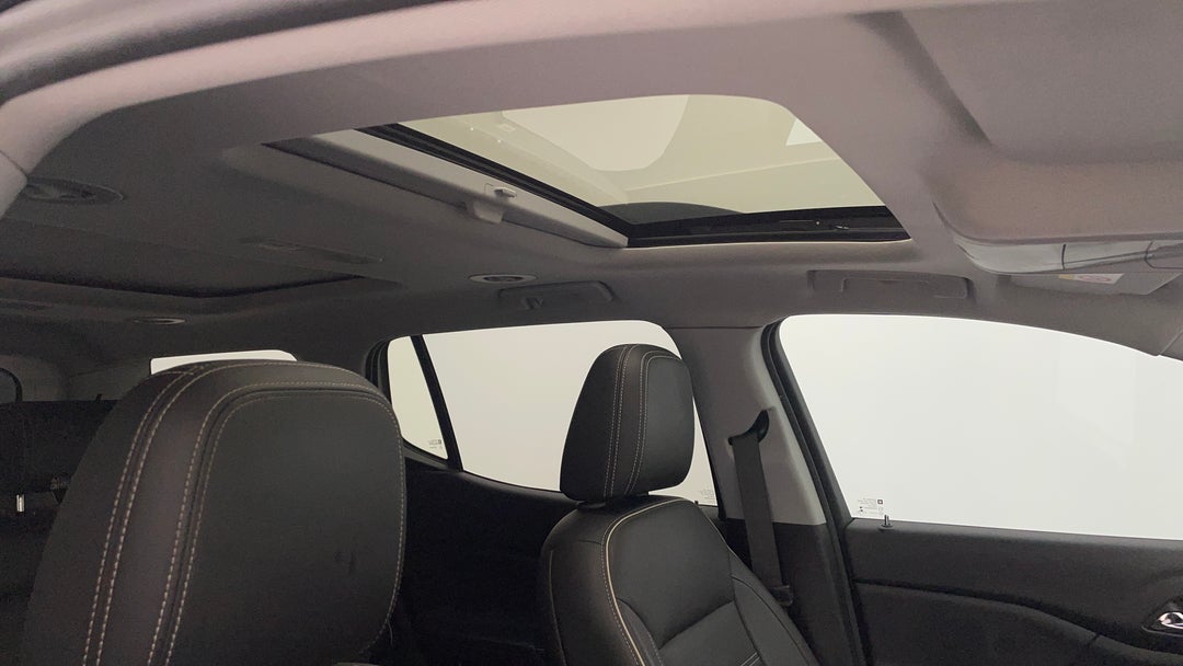 Interior Sunroof/Moonroof