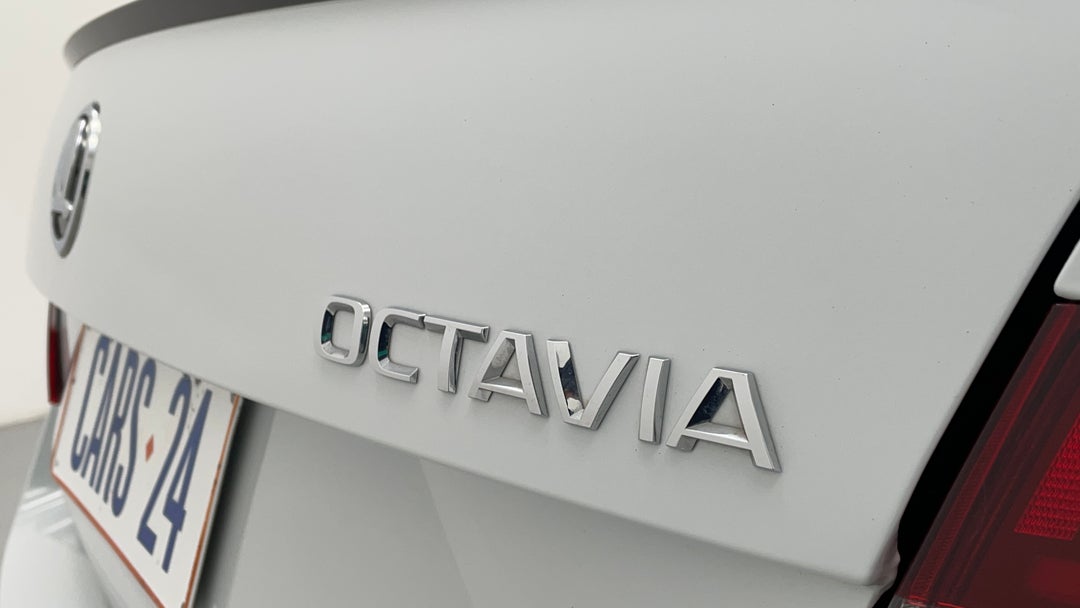 Badge (Boot Right Side)