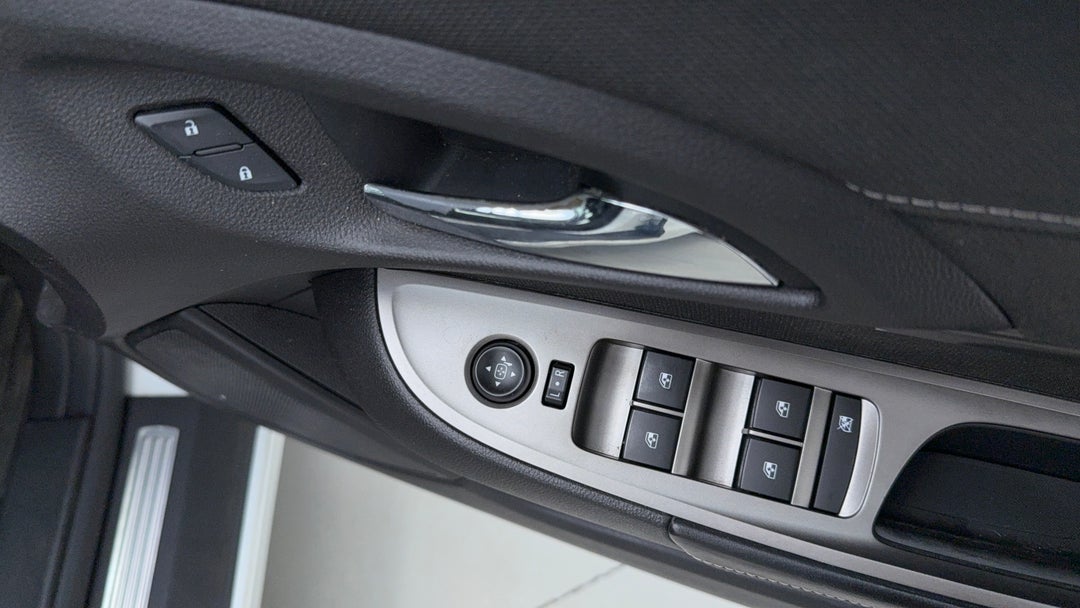 Drivers Side Door Panel Controls