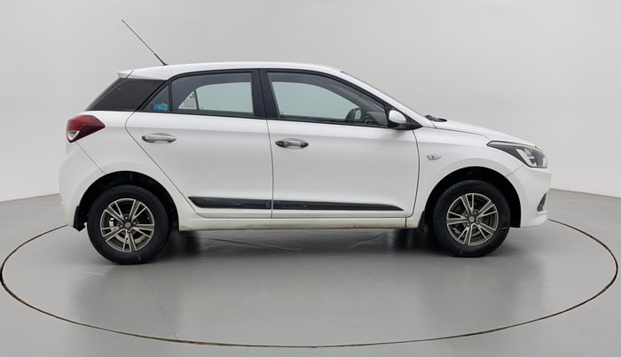 2015 Hyundai Elite i20 MAGNA 1.2, Petrol, Manual, 35,442 km, Right Side View