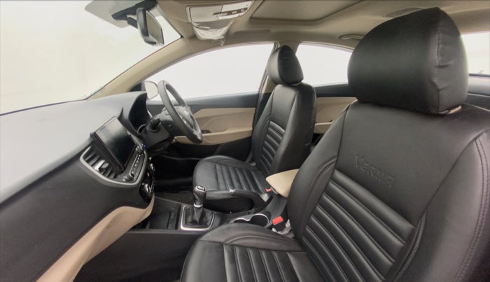2021 Hyundai Verna SX 1.5 VTVT, Petrol, Manual, 5,817 km, Right Side Front Door Cabin