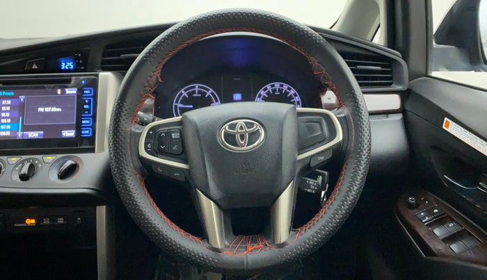 2020 Toyota Innova Crysta 2.4 GX AT 7 STR, Diesel, Automatic, 74,869 km, Steering Wheel Close Up