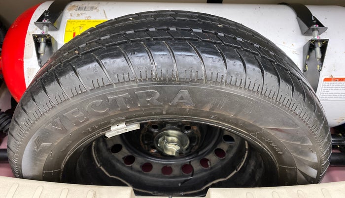 2019 Maruti Celerio VXI CNG OPT, CNG, Manual, 28,795 km, Spare Tyre