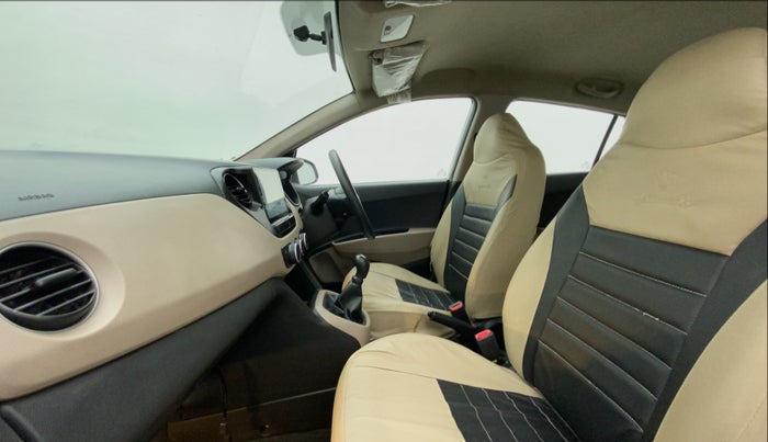 2019 Hyundai Grand i10 ERA 1.2 KAPPA VTVT, Petrol, Manual, 24,151 km, Right Side Front Door Cabin