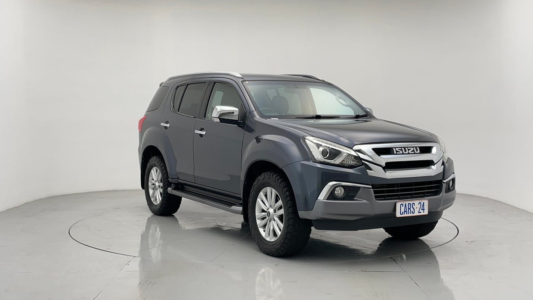 2018 Isuzu MU-X Ls-t (4x4), Automatic, 111545 km, Right Front Diagonal (45- Degree) View