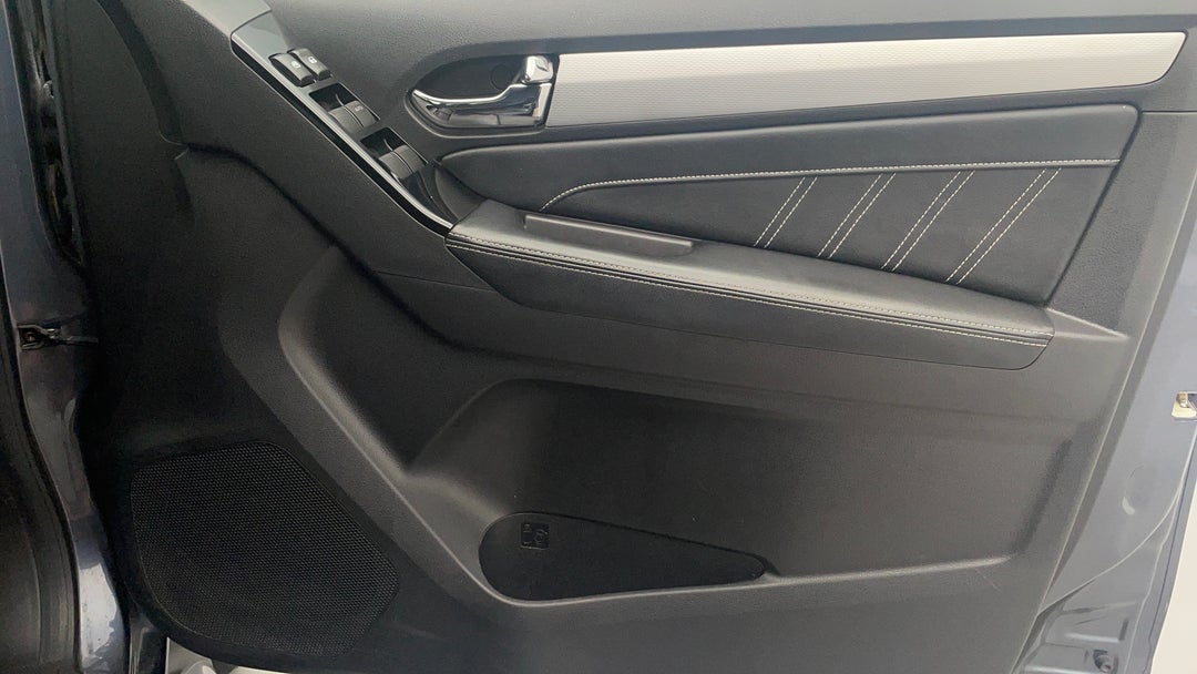 2018 Isuzu MU-X Ls-t (4x4), Automatic, 111545 km, Speaker View