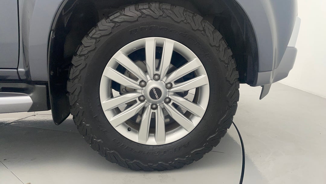 2018 Isuzu MU-X Ls-t (4x4), Automatic, 111545 km, Right Front Wheel