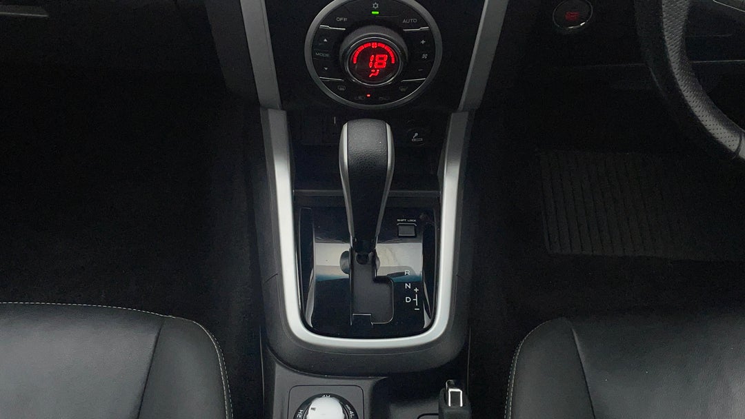 2018 Isuzu MU-X Ls-t (4x4), Automatic, 111545 km, Gear Lever 