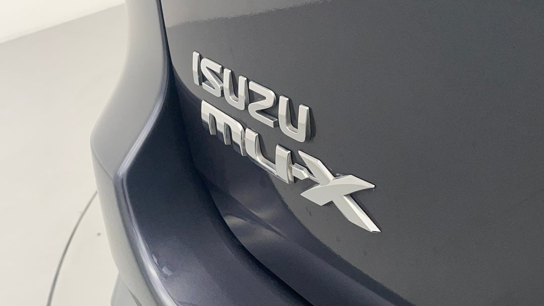 2018 Isuzu MU-X Ls-t (4x4), Automatic, 111545 km, Badge (Boot Left Side)