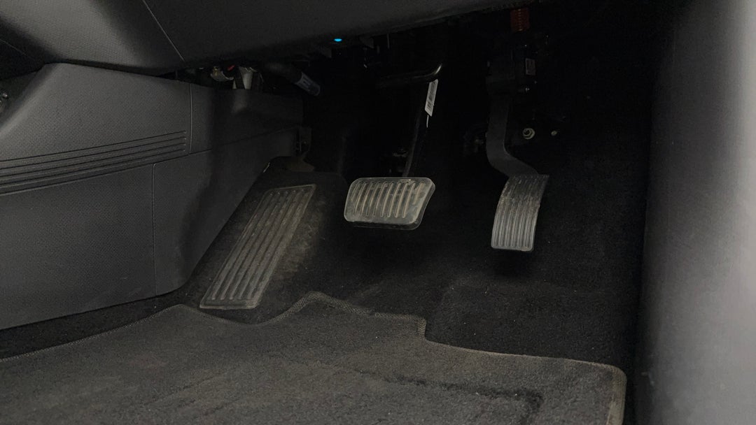 2022 Byd Atto 3 Extended Range, Automatic, 35261 km, Pedals and Footmat