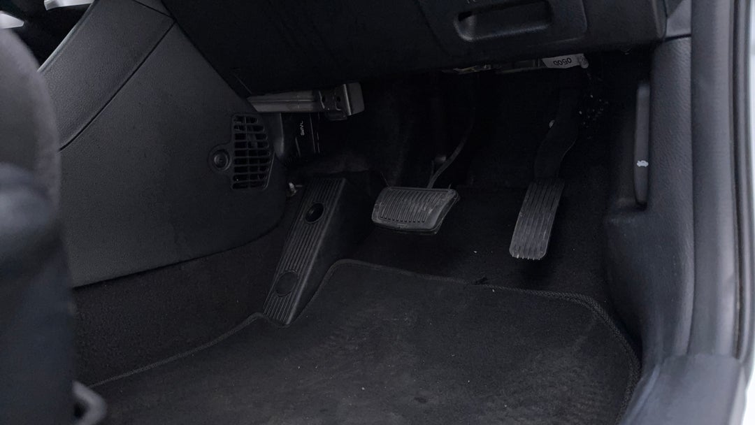 Pedals and Footmat