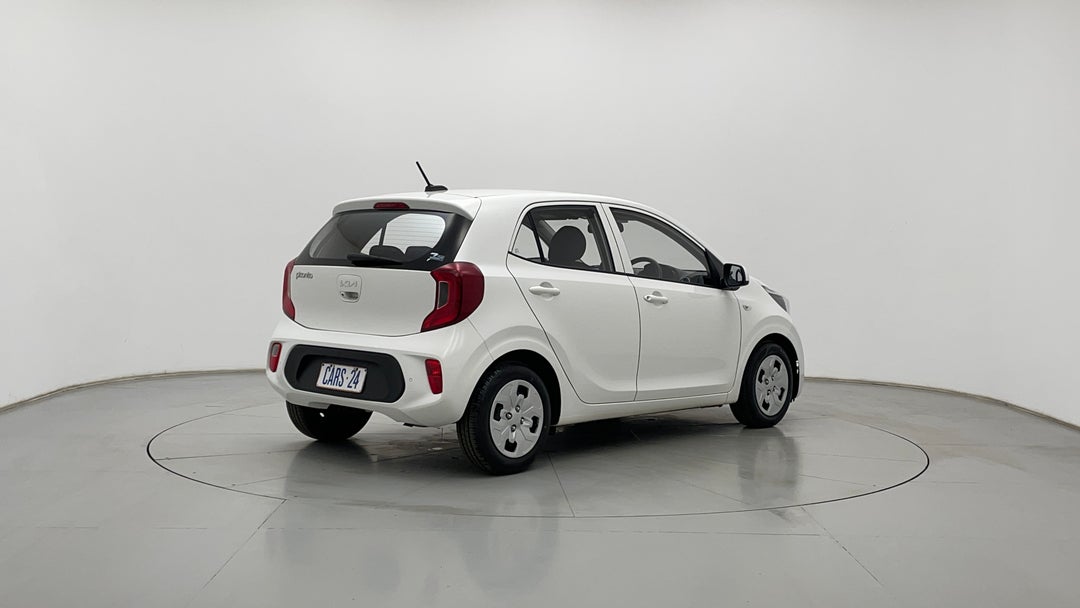 Right Back Diagonal (45- Degree) View