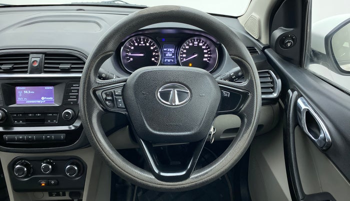 2018 Tata Tiago XZ 1.2 REVOTRON, Petrol, Manual, 38,133 km, Steering Wheel Close Up