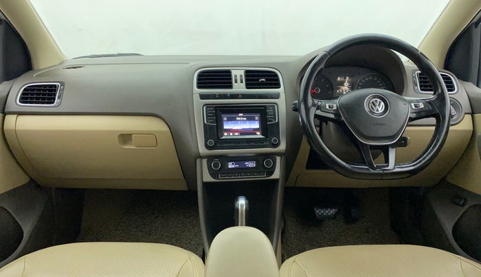 2017 Volkswagen Vento HIGHLINE PETROL AT, Petrol, Automatic, 1,14,298 km, Dashboard