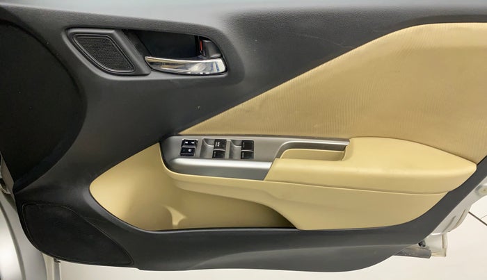 2015 Honda City 1.5L I-VTEC V MT, Petrol, Manual, 29,348 km, Driver Side Door Panels Control