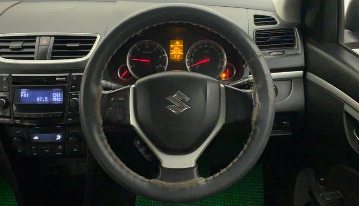 2015 Maruti Swift ZDI, Diesel, Manual, 1,08,230 km, Steering Wheel Close Up