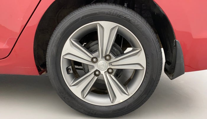 2019 Hyundai Verna 1.6 VTVT SX + AT, Petrol, Automatic, 36,740 km, Left Rear Wheel