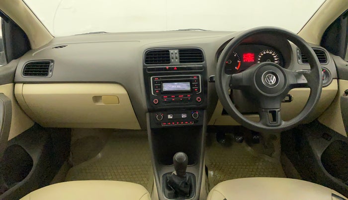 2013 Volkswagen Vento COMFORTLINE DIESEL 1.6, Diesel, Manual, 89,759 km, Dashboard