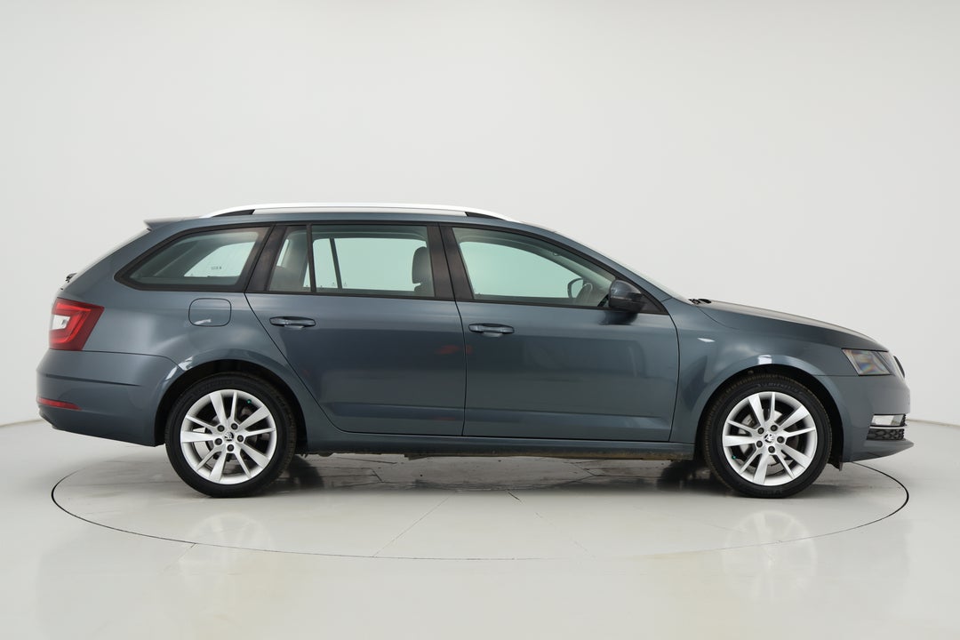2019 SKODA Octavia 110 Tsi, Automatic, 125410 km, Right Side View