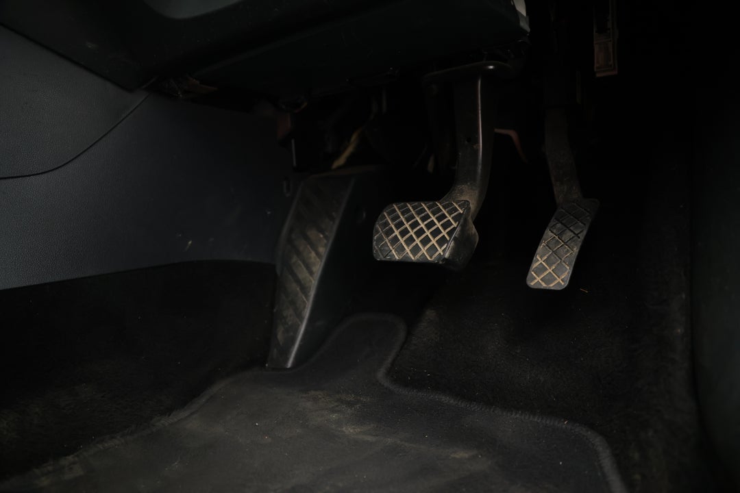 2019 SKODA Octavia 110 Tsi, Automatic, 125410 km, Pedals and Footmat