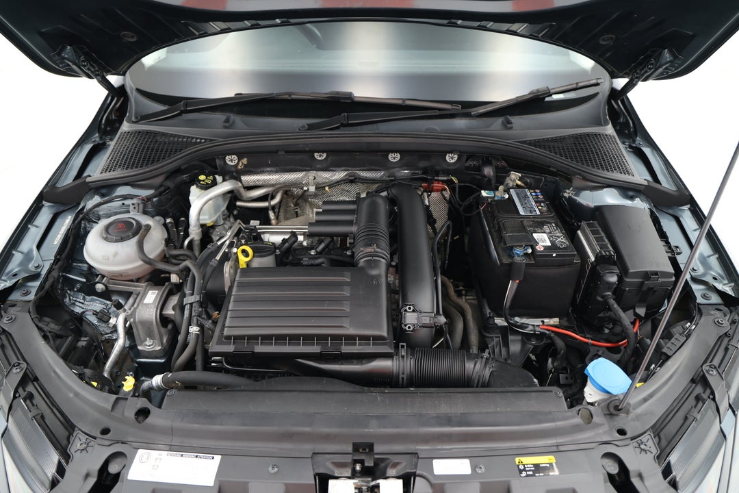 2019 SKODA Octavia 110 Tsi, Automatic, 125410 km, Open Bonnet (Engine)