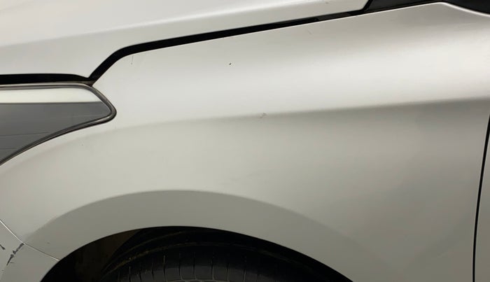 2018 Hyundai Elite i20 SPORTZ 1.2, Petrol, Manual, 28,114 km, Left fender - Minor scratches